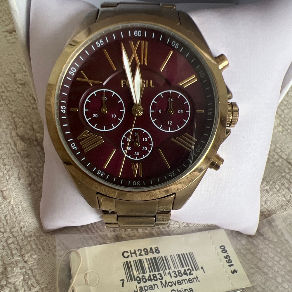 Fossil Watch - Picture 1 of 3